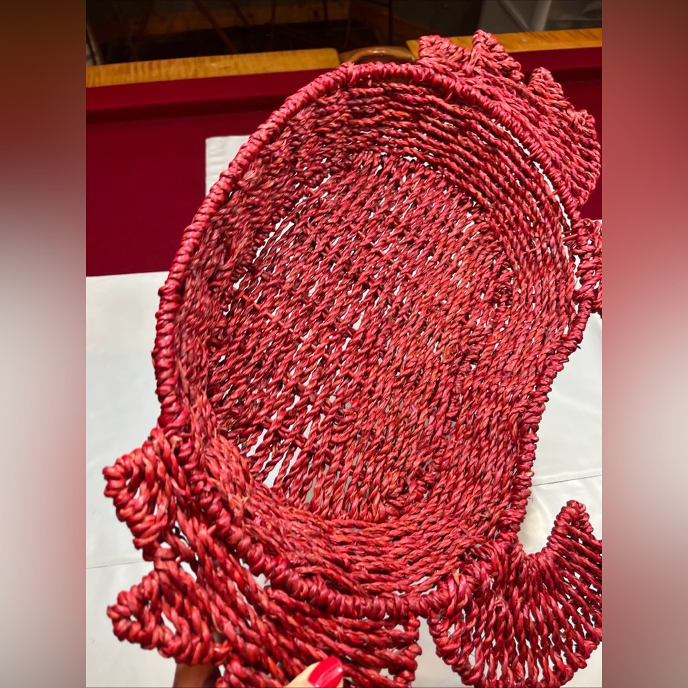 Crab RED Wicker SERVING BASKET Weaved Straw TRAY, 40 crab Napkins Ocean SET NEW - Picture 10 of 16